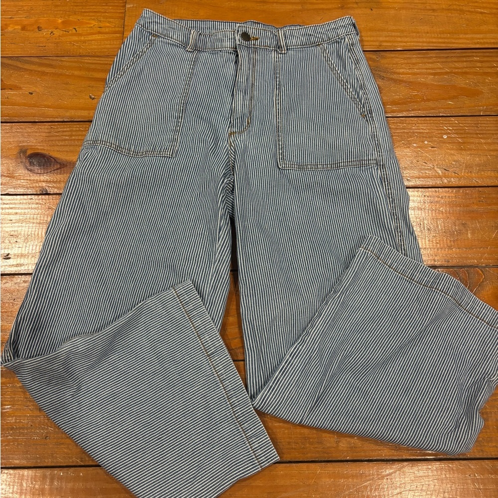 Universal Thread Blue and White Striped Wide-Leg Jeans